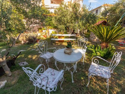 Apartment Two bedroom apartment with balcony and sea view Banjol, Rab A-19804-d - Outdoor photo 8