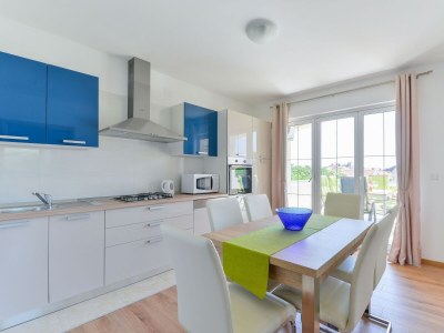Apartment Two bedroom apartment with terrace Vir A-20205-a - Outdoor photo 14