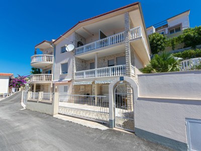 Apartment Studio flat with terrace and sea view Stanići, Omiš AS-19941-b - Outdoor photo 3