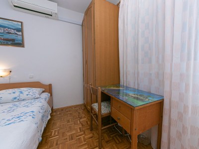 Apartment Three bedroom apartment with terrace and sea view Brela, Makarska A-20075-a - Outdoor photo 19