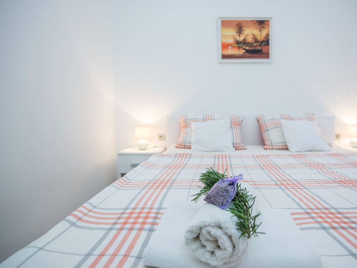 Apartment One bedroom apartment with terrace Vir A-20337-c