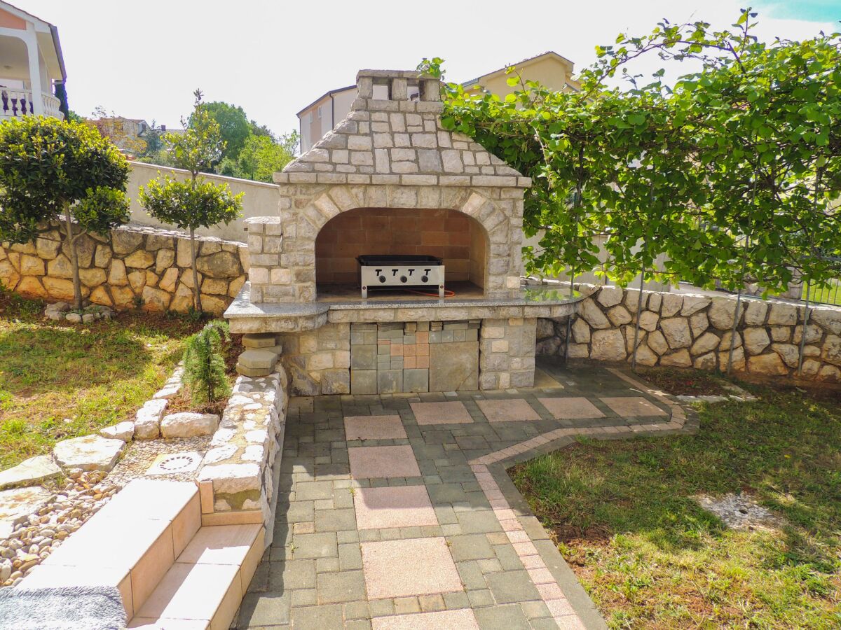 Apartment One bedroom apartment with terrace Malinska, Krk A-20371-a - Outdoor photo 4