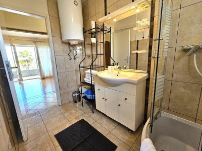 Apartment Two bedroom apartment with terrace and sea view Malinska, Krk A-20377-b - Outdoor photo 21