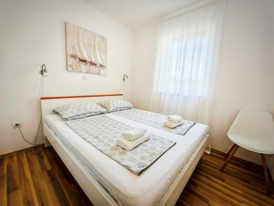 Apartment Two bedroom apartment with terrace Punat, Krk A-20408-a - Outdoor photo 12