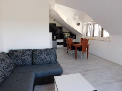 Apartment Three bedroom apartment with air-conditioning Povlja, Brač A-21089-c - Outdoor photo 5