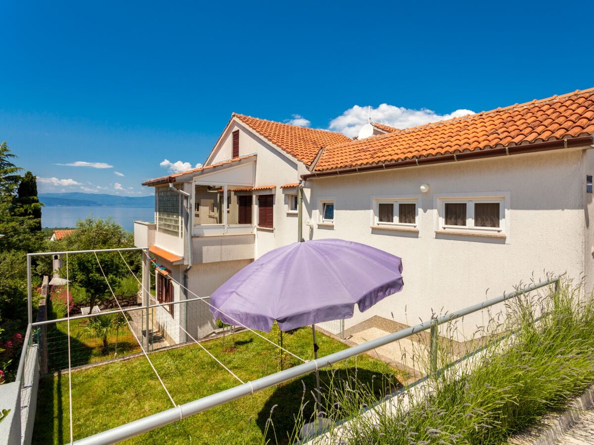 Apartment Two bedroom apartment with terrace Njivice, Krk A-20548-a - Outdoor photo 5