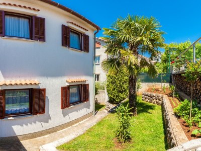 Apartment Two bedroom apartment with terrace Njivice, Krk A-20548-a - Outdoor photo 8
