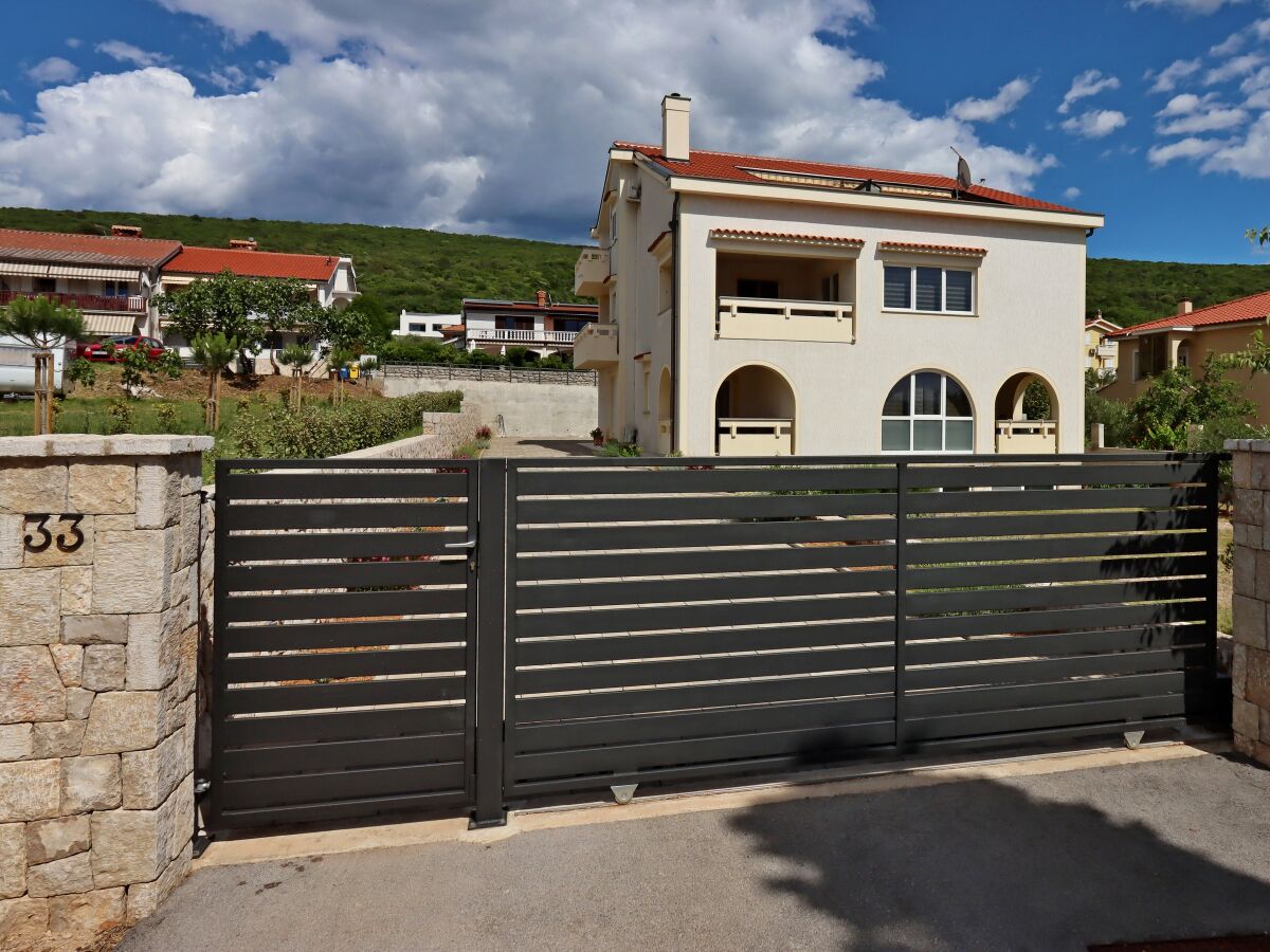Apartment One bedroom apartment with terrace Punat, Krk A-20553-b - Outdoor photo 5