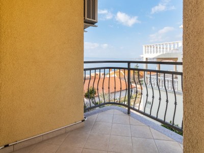 Apartment Four-bedroom apartment with terrace and sea view Klenovica, Novi Vinodolski A-20556-a - Outdoor photo 42