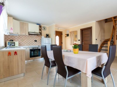 Apartment Two bedroom apartment with terrace Porat, Krk A-20441-a - Outdoor photo 10