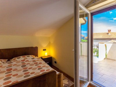 Apartment Two bedroom apartment with terrace Porat, Krk A-20441-a - Outdoor photo 15