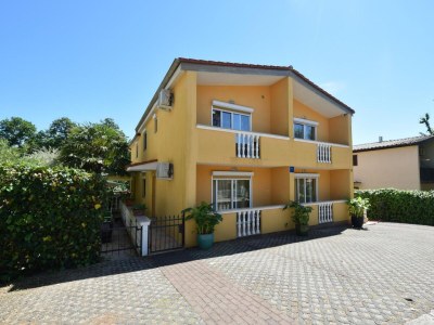 Apartment One bedroom apartment with balcony Njivice, Krk A-20447-b in Njivice - Apartment