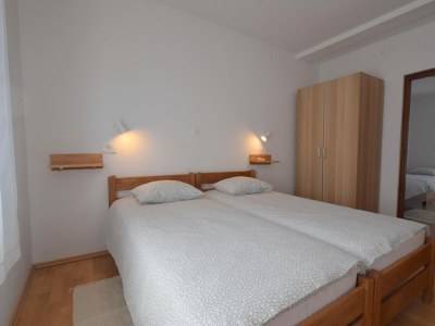 Apartment Two bedroom apartment with terrace Malinska, Krk A-20460-a - Outdoor photo 7