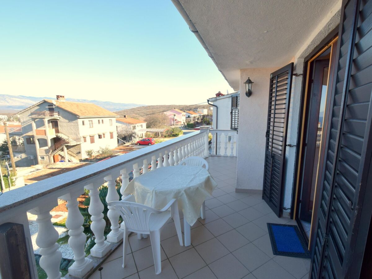 Apartment One bedroom apartment with terrace and sea view Njivice, Krk A-20462-a