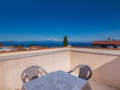Apartment Three bedroom apartment with terrace and sea view Njivice, Krk A-20487-a in Njivice - Apartment