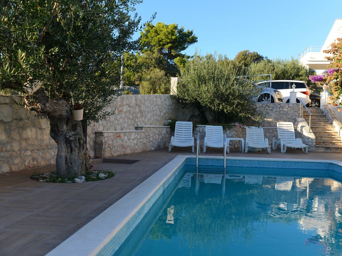Apartment Two bedroom apartment with terrace and sea view Sevid, Trogir A-21163-a - Outdoor photo 4