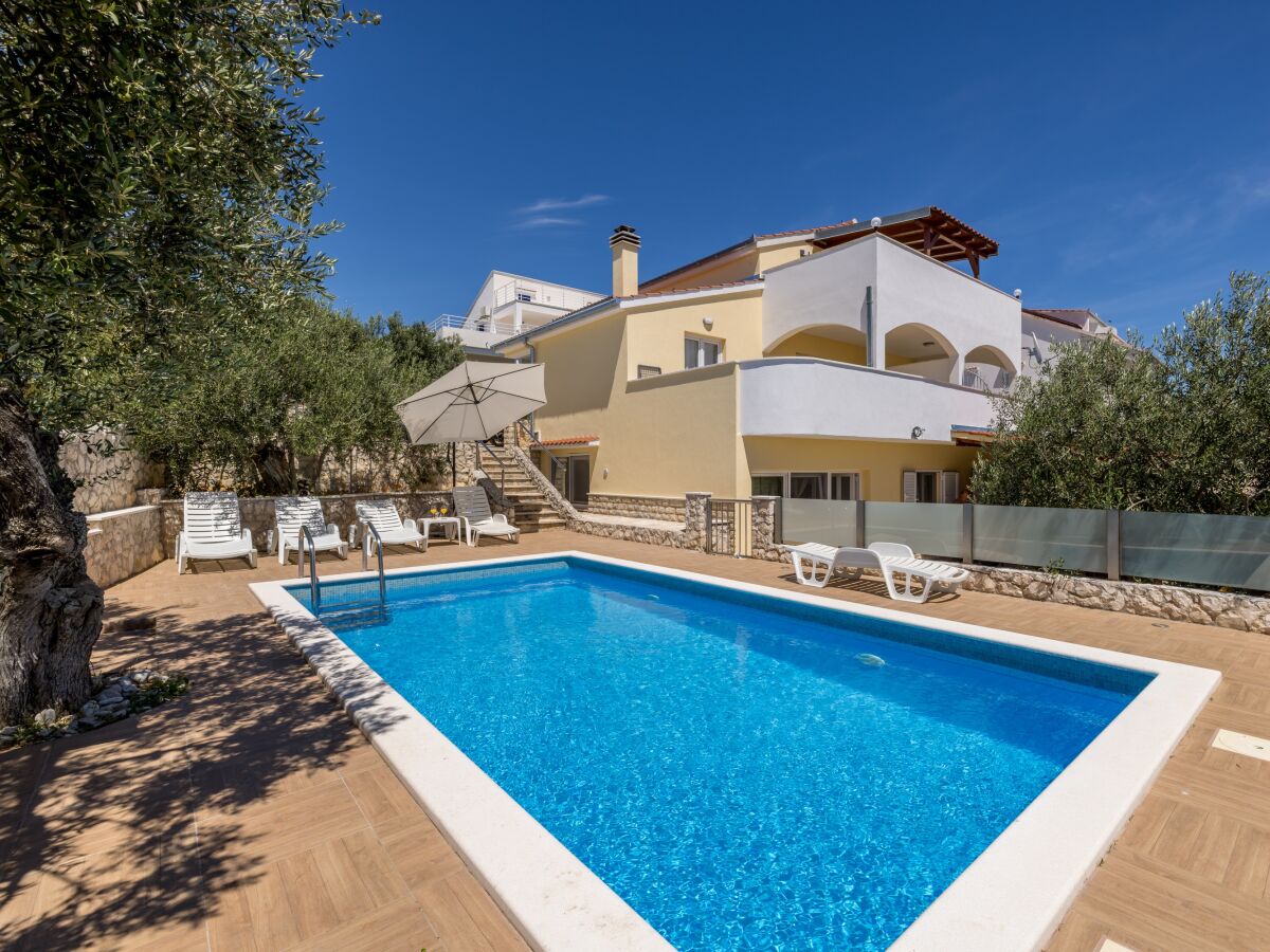 Apartment Two bedroom apartment with terrace and sea view Sevid, Trogir A-21163-b - Outdoor photo 2