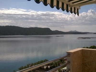 Apartment One bedroom apartment near beach Cove Mala Lamjana, Ugljan A-21182-c in Kali - Apartment