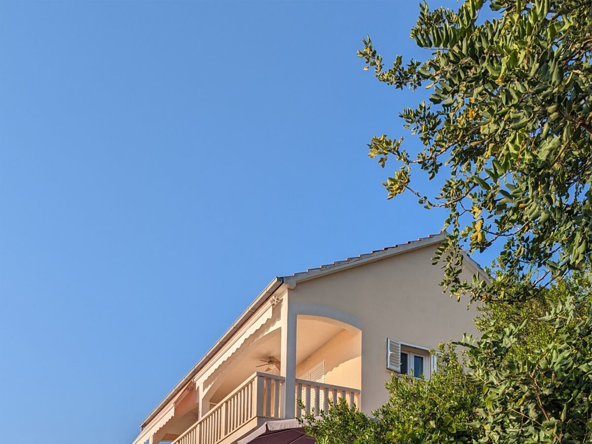 Apartment Two bedroom apartment with terrace and sea view Cove Gradina, Korčula A-20658-b - Outdoor photo 5