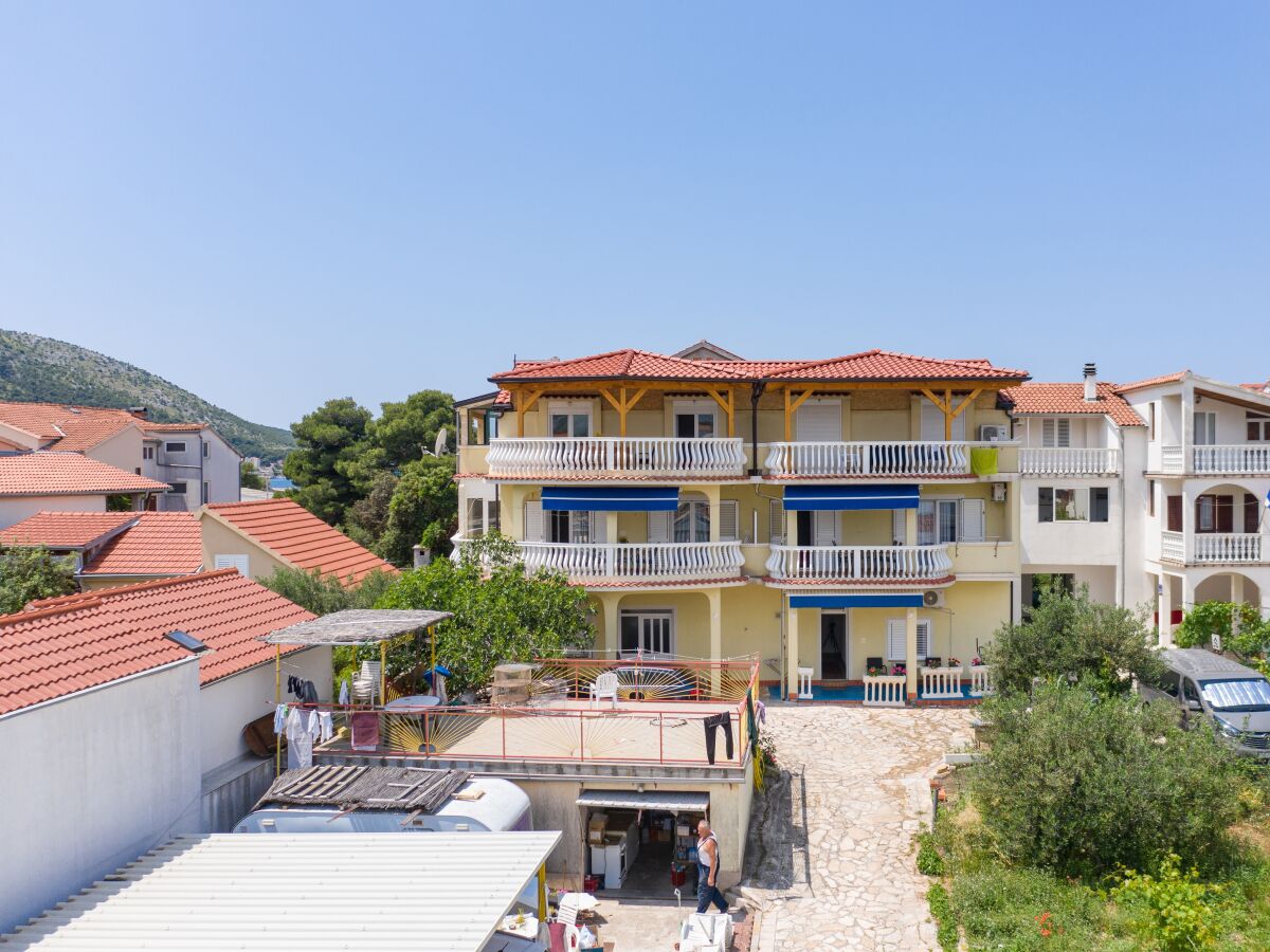 Apartment Two bedroom apartment with terrace and sea view Grebaštica, Šibenik A-20736-c - Outdoor photo 3