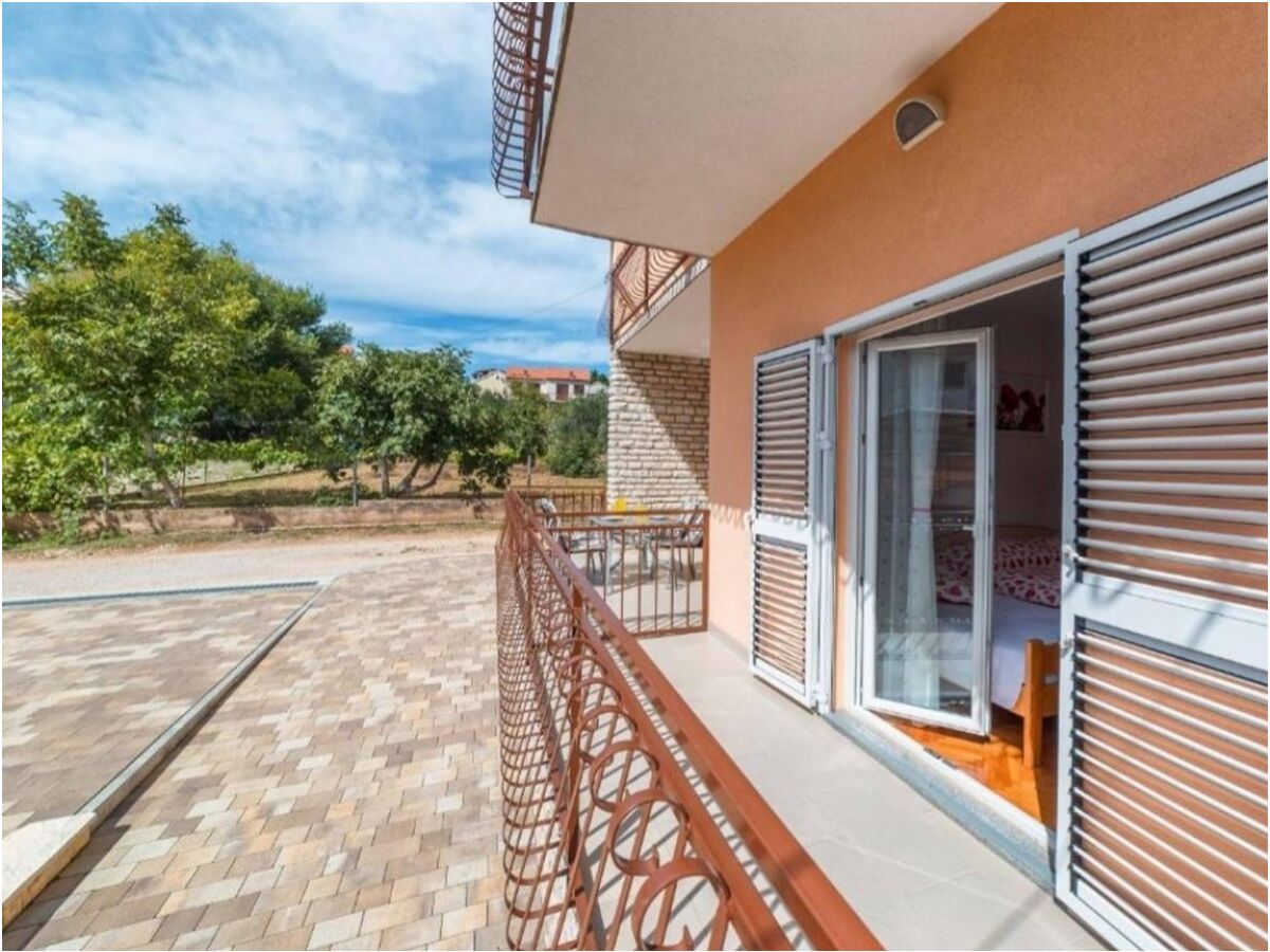 Apartment Two bedroom apartment with terrace Vodice A-21743-b - Outdoor photo 5
