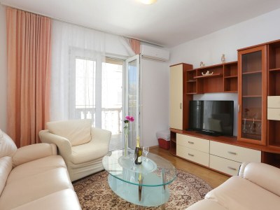 Apartment Three bedroom apartment with terrace Split A-21026-a - Outdoor photo 16