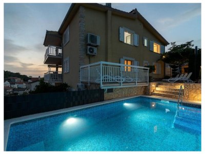 Apartment Two bedroom apartment with terrace Trogir A-21466-c - Outdoor photo 3