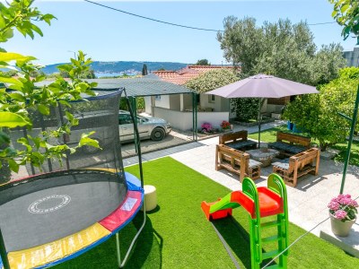 Apartment One bedroom apartment with terrace and sea view Kaštel Štafilić, Kaštela A-21948-c - Outdoor photo 9