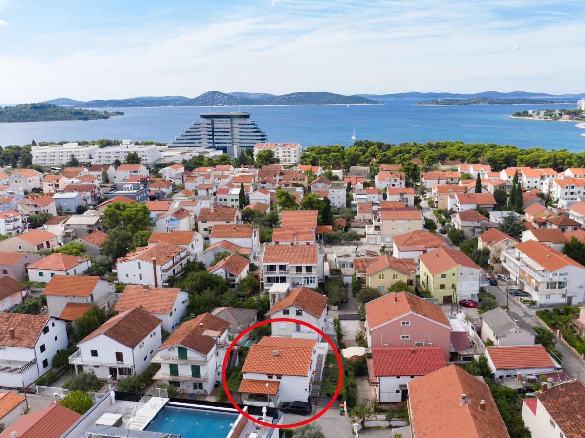 Apartment One bedroom apartment with terrace Vodice A-21593-a - Outdoor photo 3