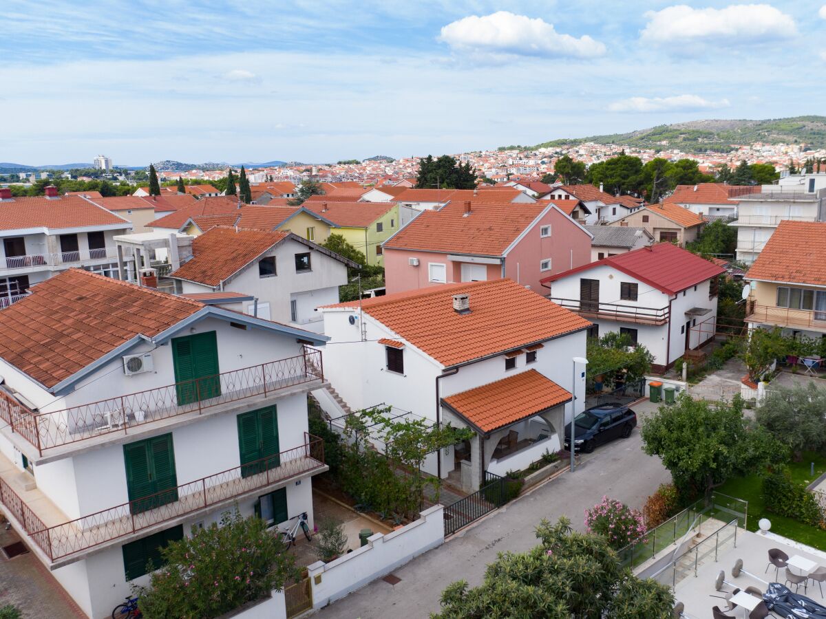 Apartment One bedroom apartment with terrace Vodice A-21593-a - Outdoor photo 4