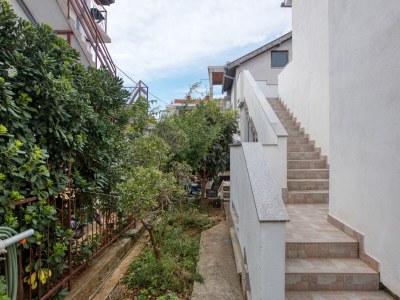 Apartment One bedroom apartment with terrace Vodice A-21593-a - Outdoor photo 12