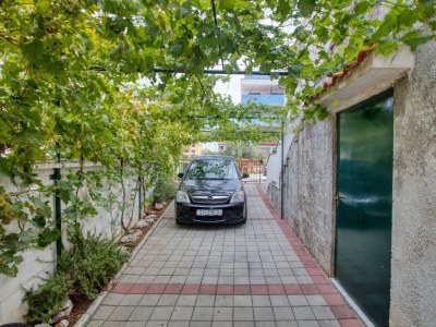 Apartment One bedroom apartment with terrace Vodice A-21593-a - Outdoor photo 14
