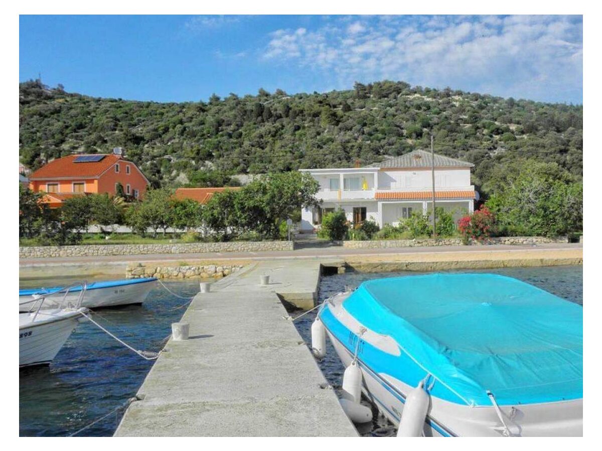 Apartment Two bedroom apartment with terrace and sea view Barbat, Rab A-22053-a - Outdoor photo 2