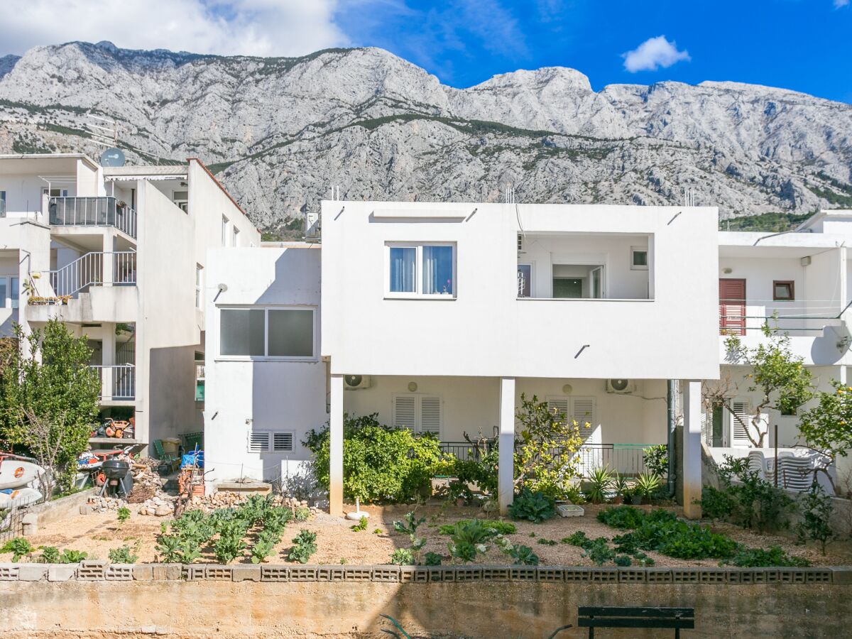 Apartment Studio flat with terrace Tučepi, Makarska AS-22086-a - Outdoor photo 2