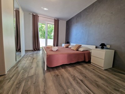 Apartment Two bedroom apartment with terrace and sea view Barbat, Rab A-22167-a - Outdoor photo 23