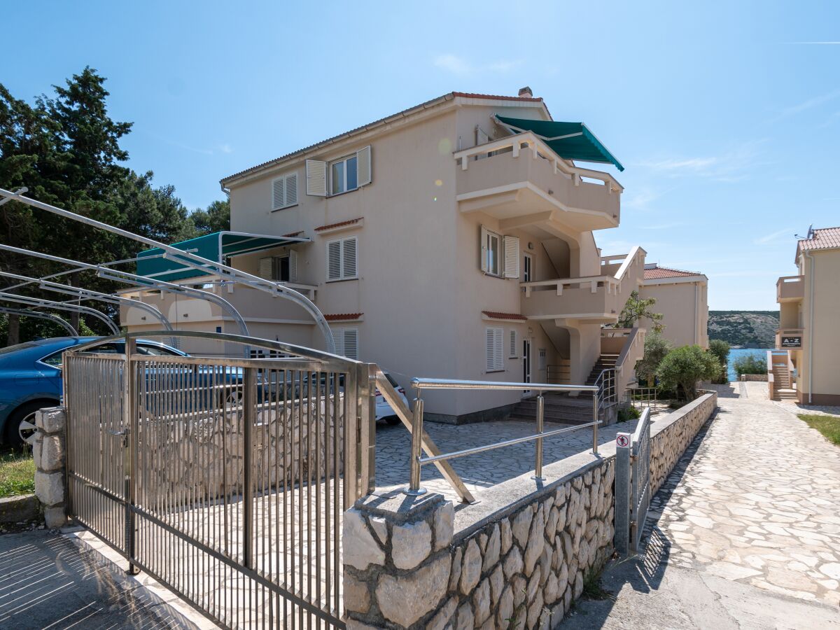 Apartment Two bedroom apartment near beach Stara Novalja, Pag A-21662-b - Outdoor photo 2