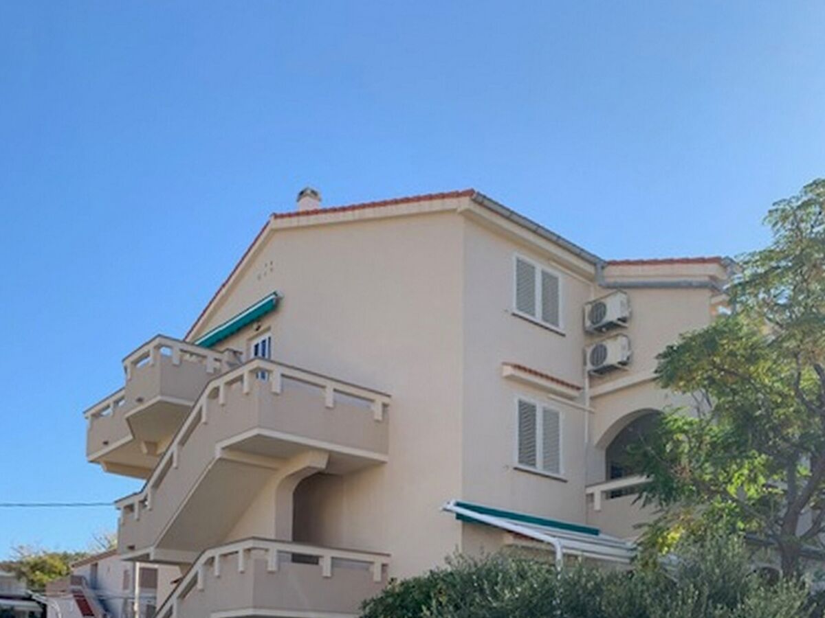 Apartment Two bedroom apartment near beach Stara Novalja, Pag A-21662-b - Outdoor photo 5