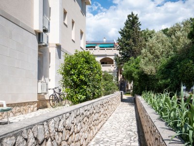 Apartment Two bedroom apartment near beach Stara Novalja, Pag A-21662-b - Outdoor photo 15