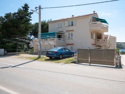 Apartment Three bedroom apartment near beach Stara Novalja, Pag A-21662-d - Outdoor photo 18