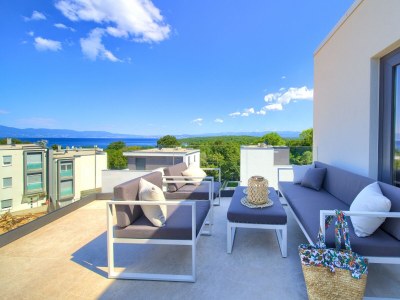 Apartment Two bedroom apartment with terrace and sea view Njivice, Krk A-21889-b in Njivice - Apartment