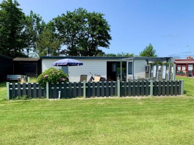Holiday house Nice bungalow with cosy terrace in Sint Maartenszee - Holiday house