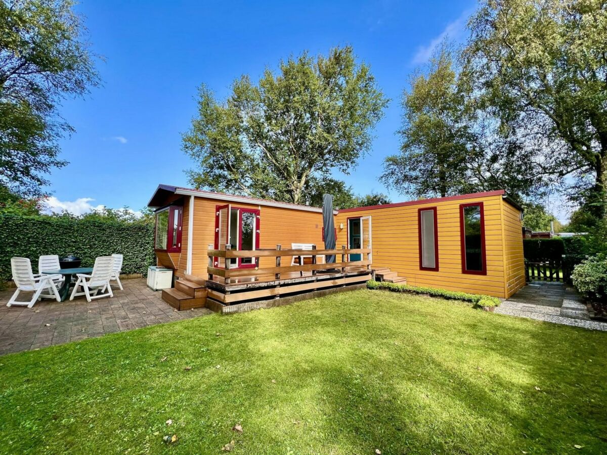 Holiday house Modern chalet in Campanula Park with garden
