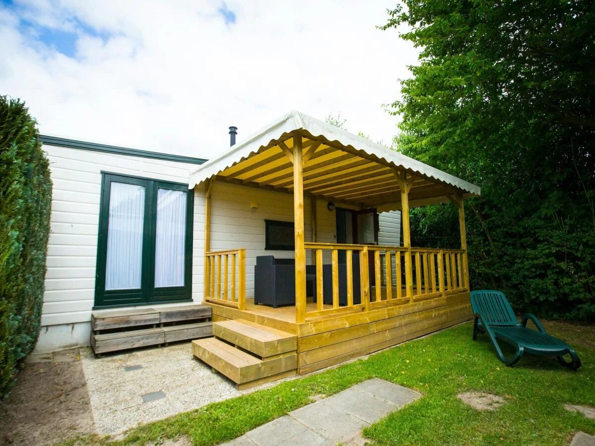Holiday park Chalet in Duinhoeve im Van-Gogh-Stil