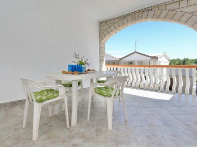 Apartment One bedroom apartment with terrace Vir A-22134-a in Vir - Apartment