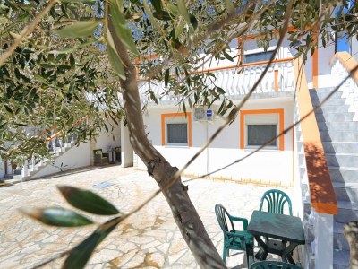 Apartment One bedroom apartment with terrace Vir A-22134-a - Outdoor photo 4