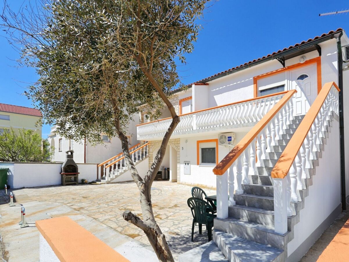 Apartment Two bedroom apartment with air-conditioning Vir A-22134-c - Outdoor photo 2