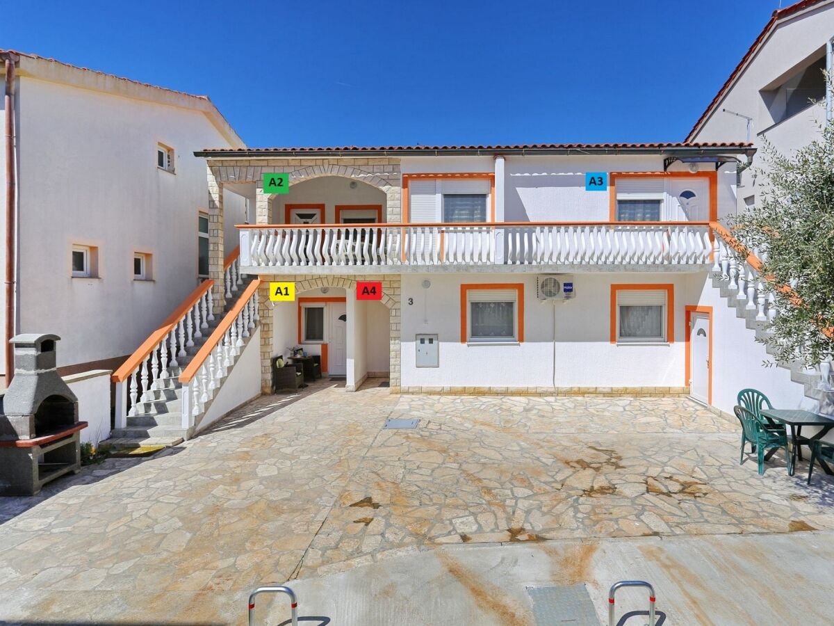 Apartment Two bedroom apartment with air-conditioning Vir A-22134-c - Outdoor photo 5