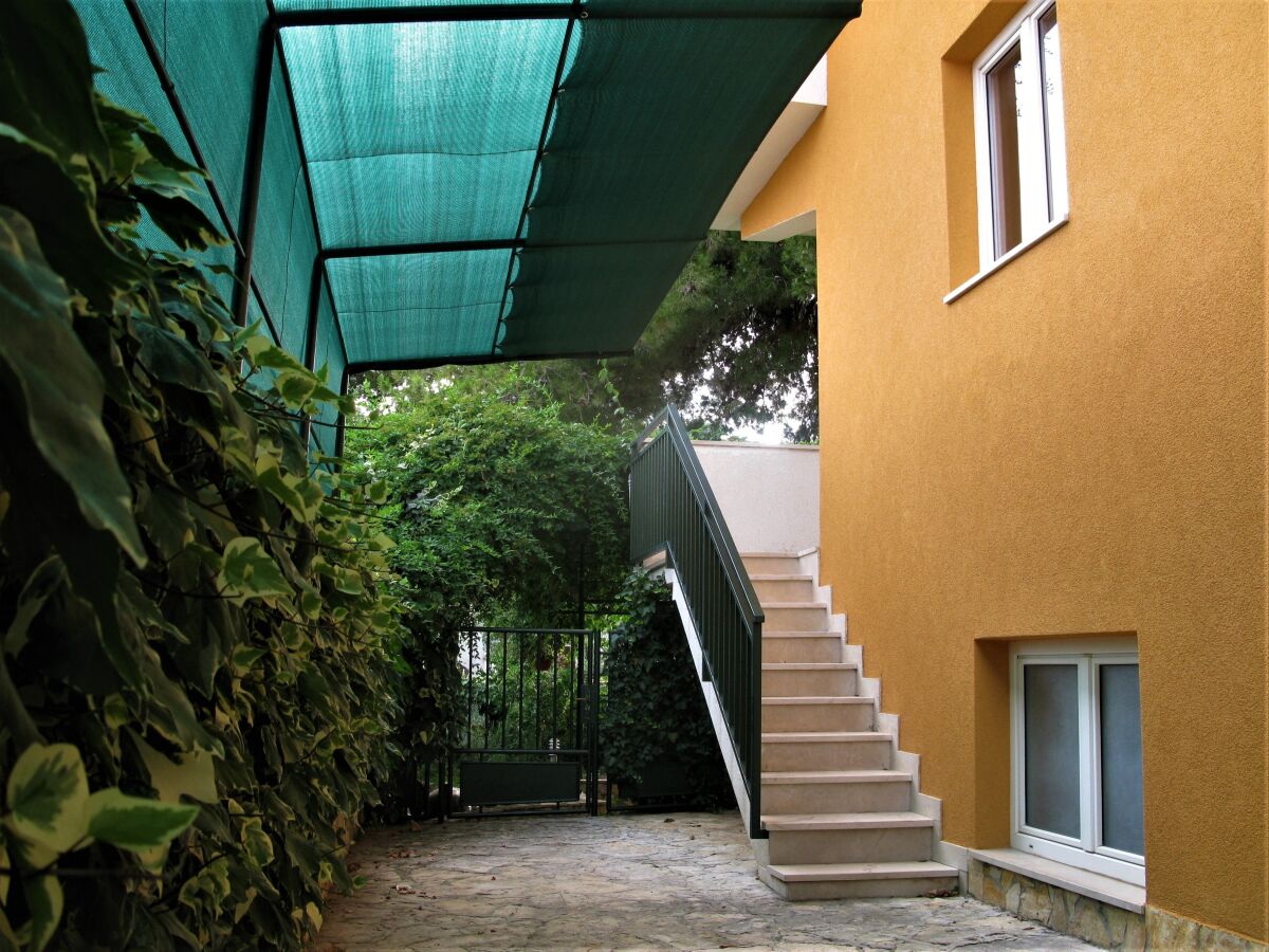 Apartment One bedroom apartment with balcony Okrug Gornji, Čiovo A-22139-a - Outdoor photo 4