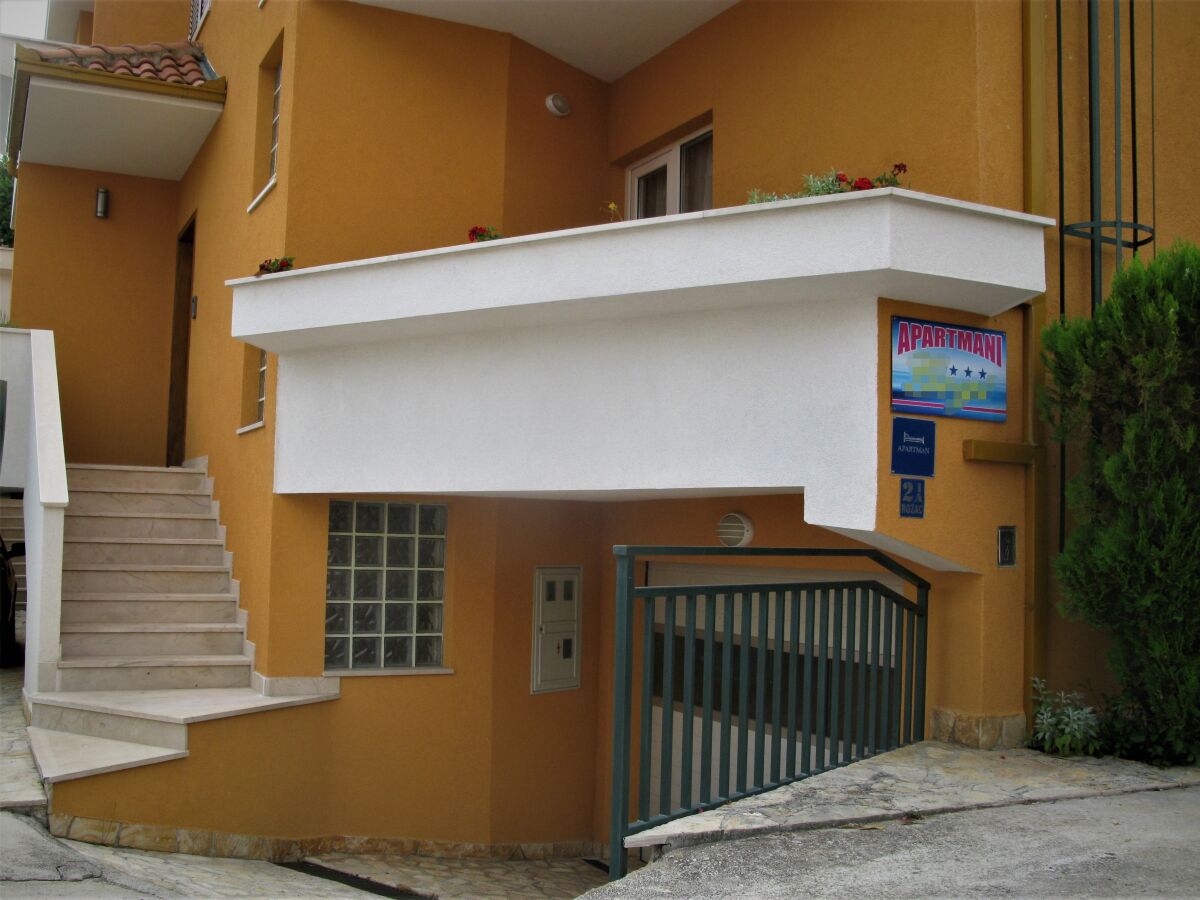 Apartment Two bedroom apartment with balcony Okrug Gornji, Čiovo A-22139-c - Outdoor photo 3
