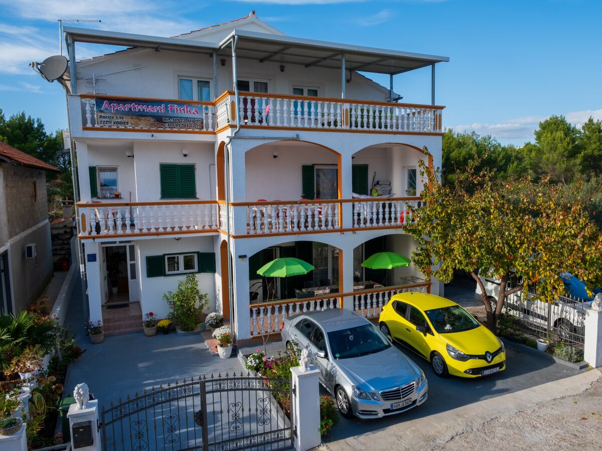 Apartment Three bedroom apartment with terrace Vodice A-22557-c - Outdoor photo 2